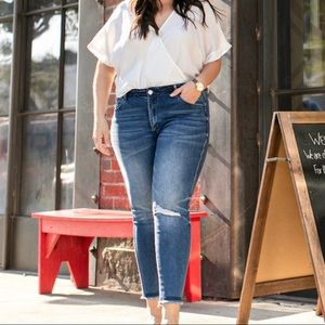 Plus mid rise detailed waistband crop skinny jean